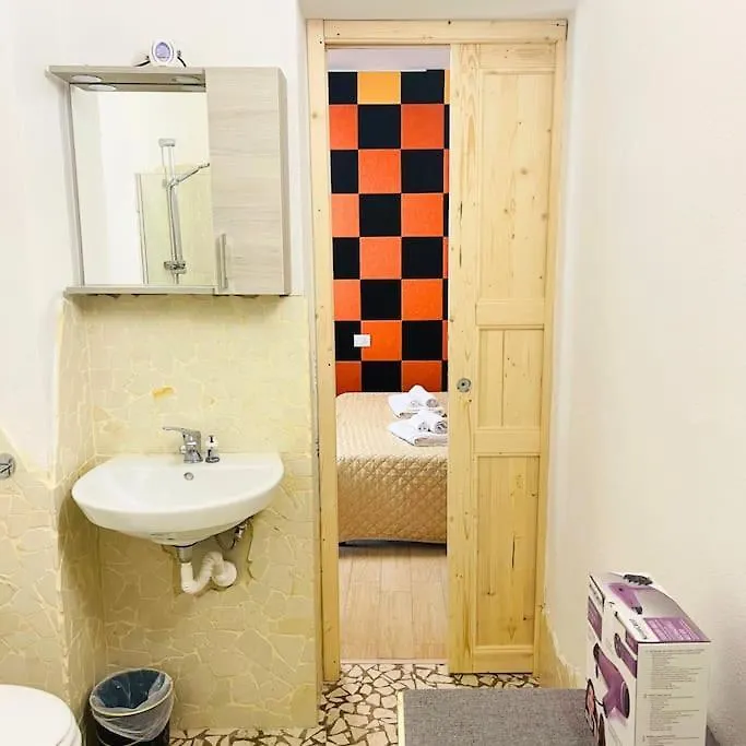 Apartment 5 Min Da Aeroporto - Orange Marina Room Olbia